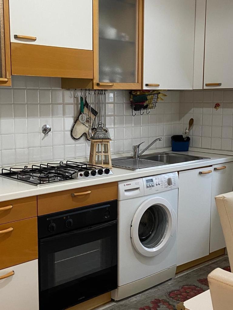 Glitter Home La Spezia Bagian luar foto